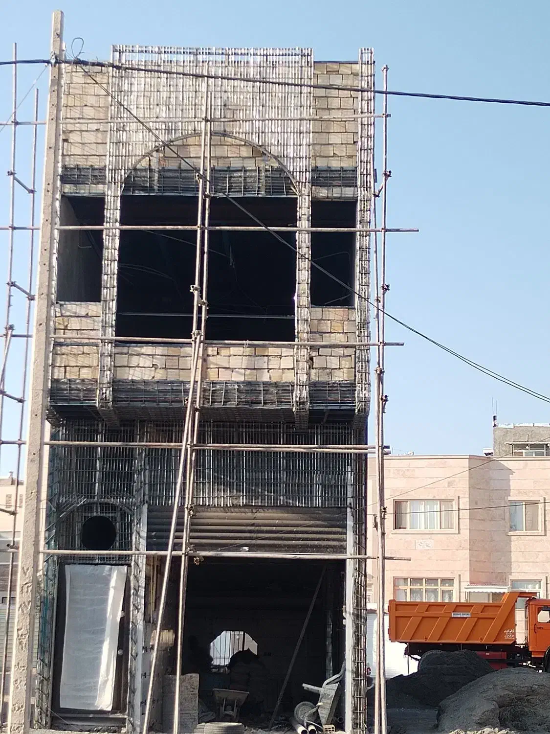 نیروی کار برا جوش کاری|استخدام معماری، عمران و ساختمانی|بیرجند, |دیوار