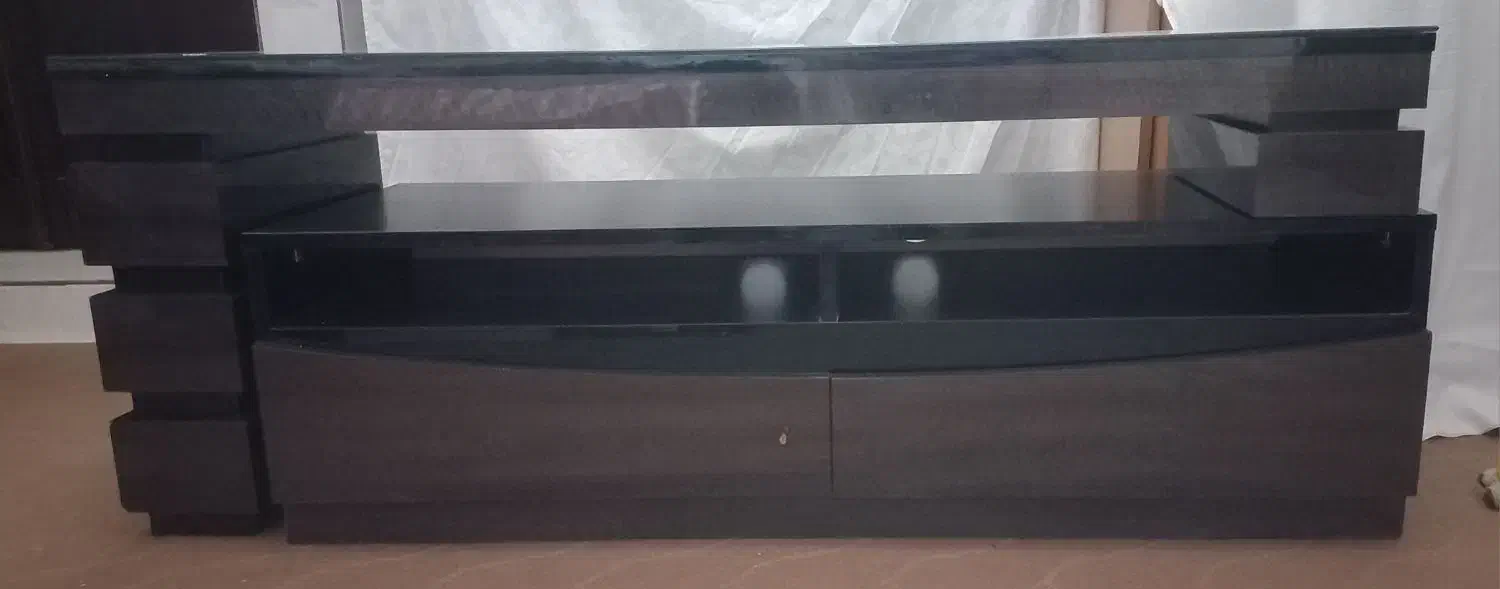 میز تی وی|میز تلویزیون|دهق, |دیوار