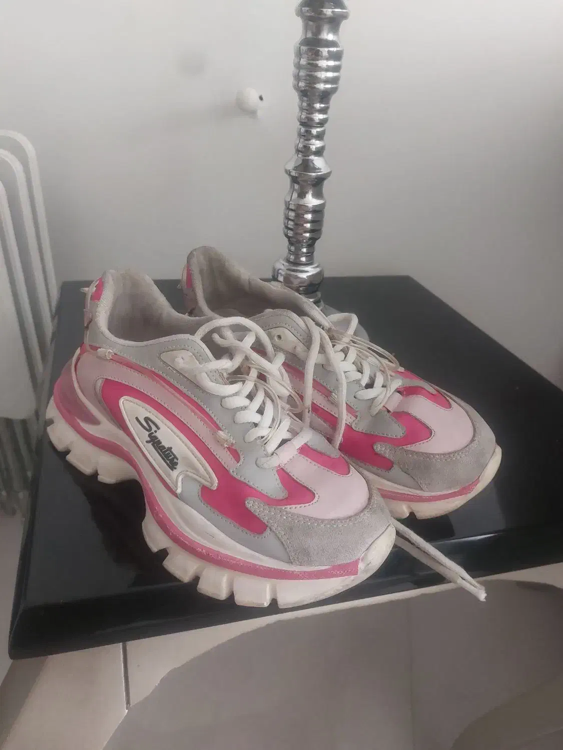 کفش و شومیز شیک|کیف، کفش، کمربند|دورود, |دیوار