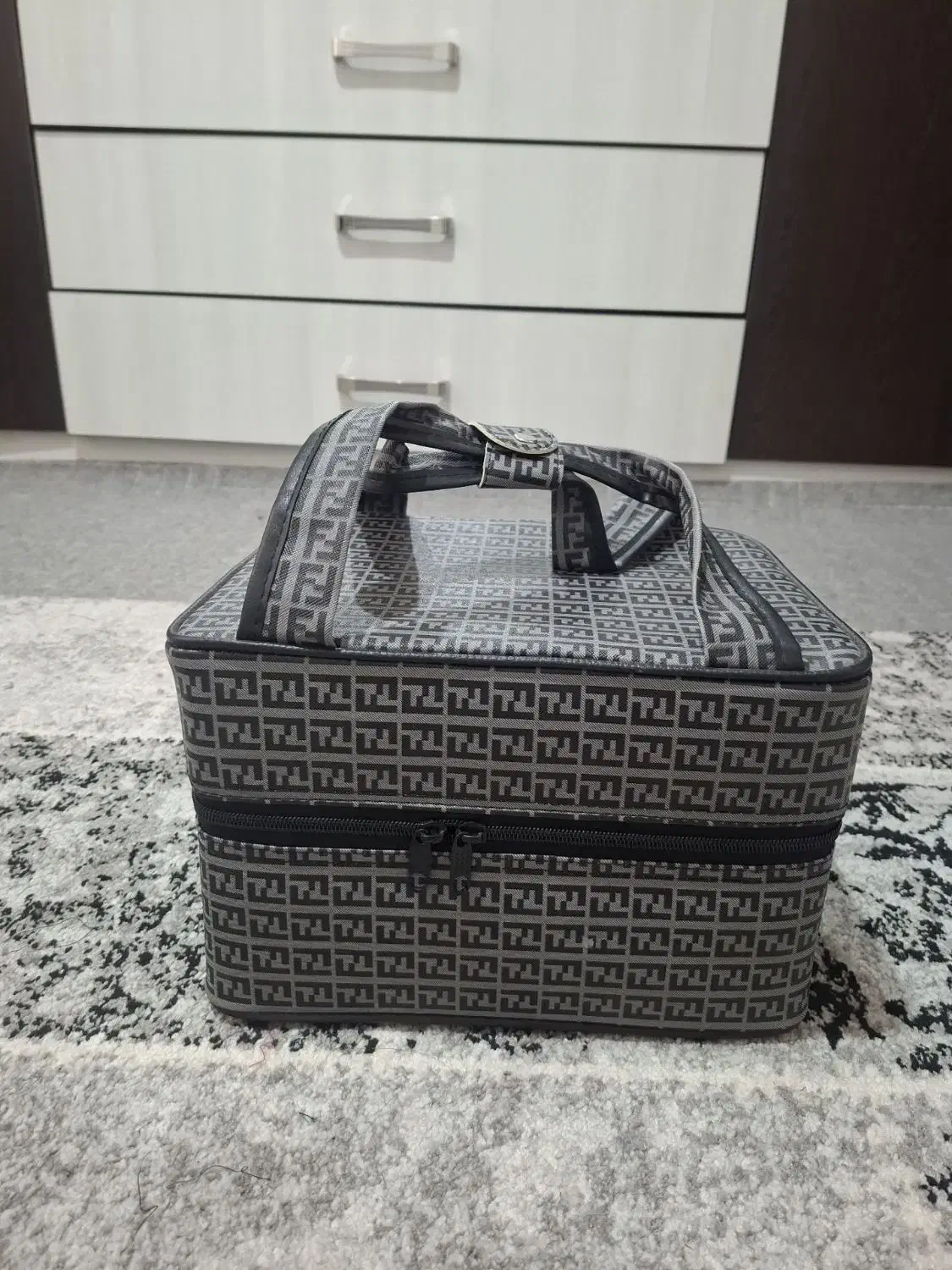 لوازم اکستنشن مژه|آرایشگاه و سالن‌های زیبایی|محمدیه-قزوین, |دیوار