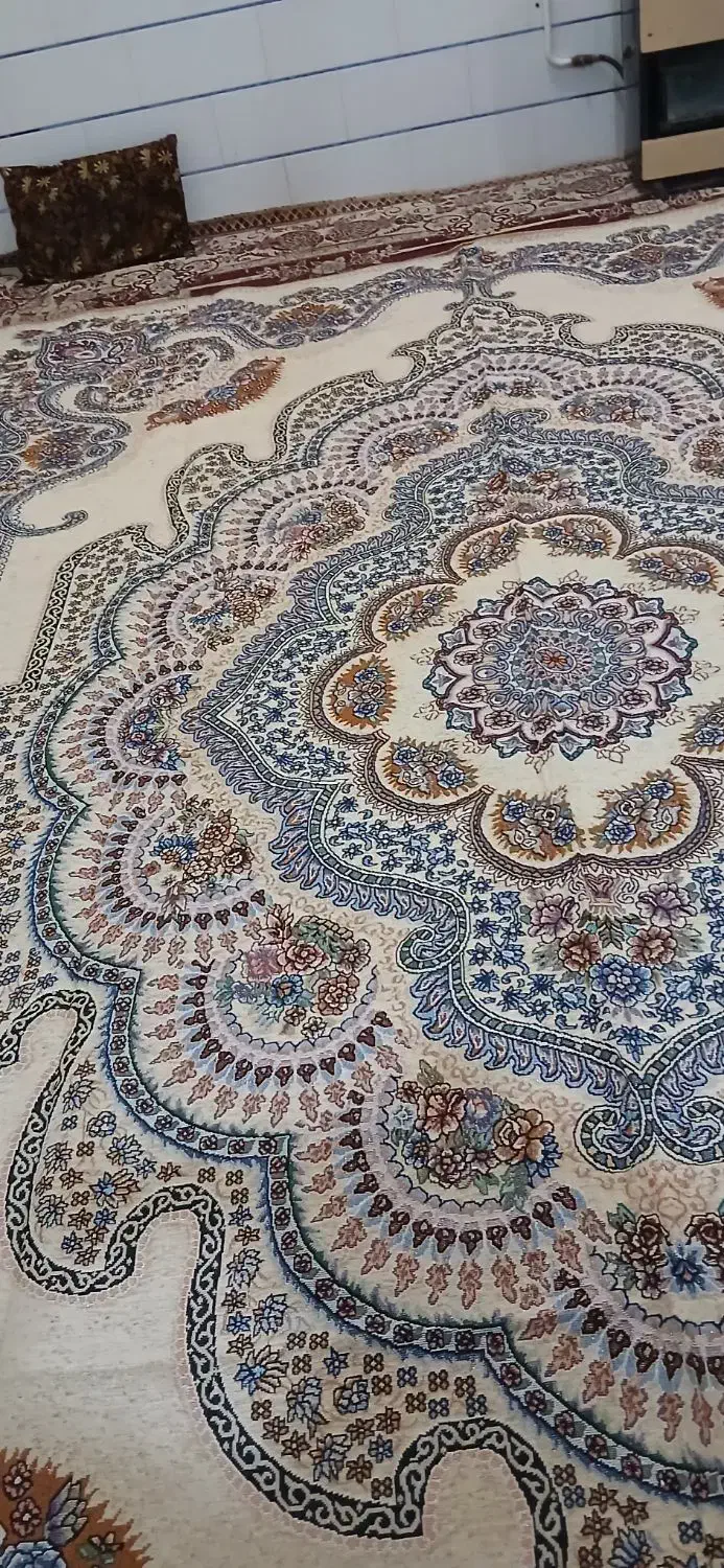 رو فرشی|روفرشی|رودان, |دیوار