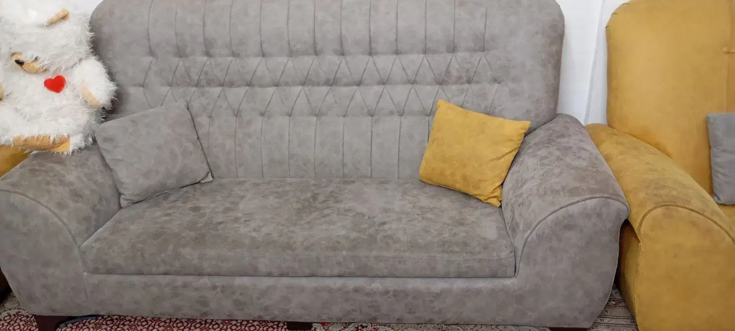 مبل راحتی ۷ نفره|مبلمان خانگی و میز عسلی|مشهد, مشکینی (شهرک غرب)|دیوار