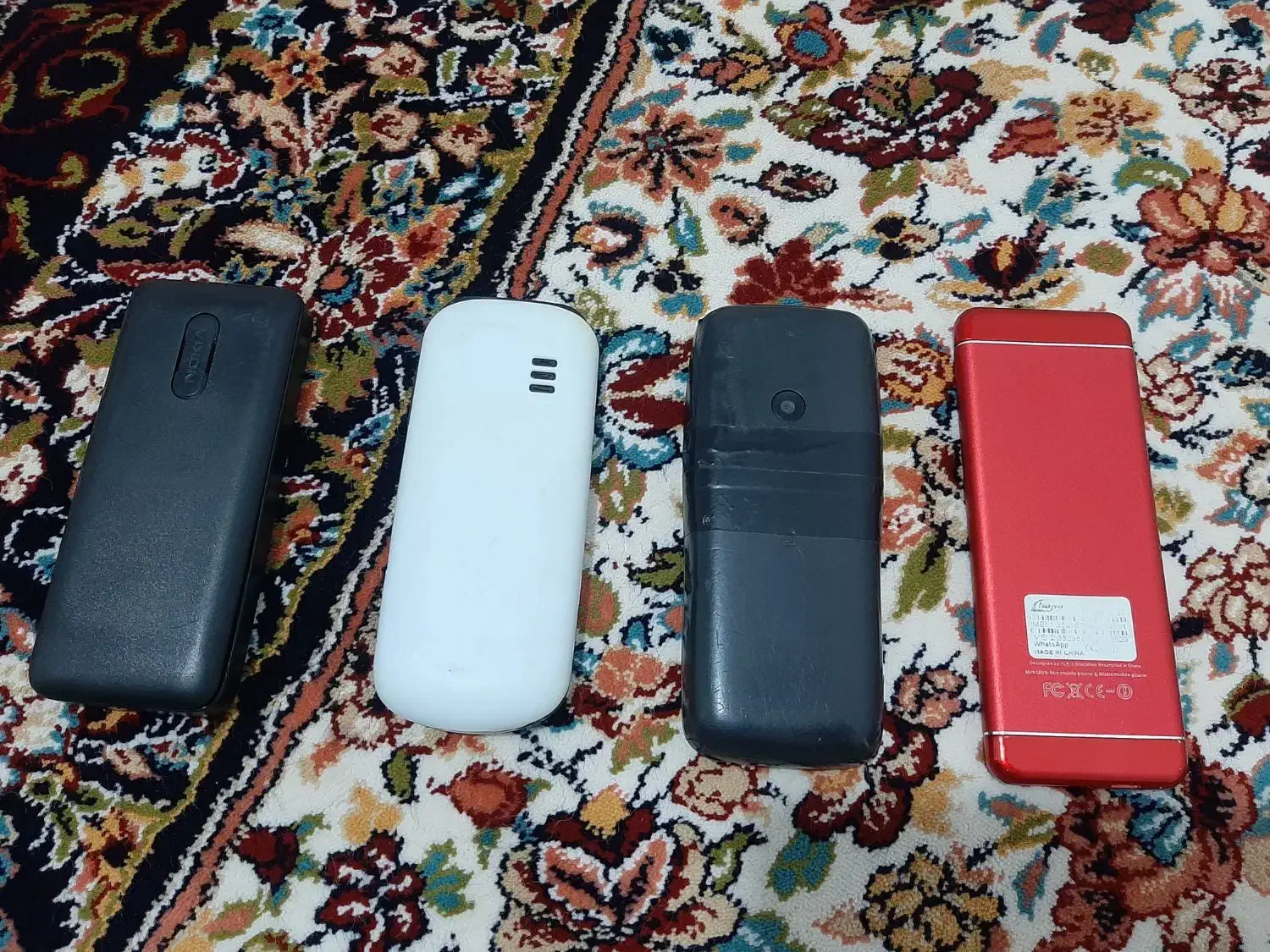 ۴تا گوشی ساده چابهار ۲۵۰۰قیمت|موبایل|چابهار, |دیوار