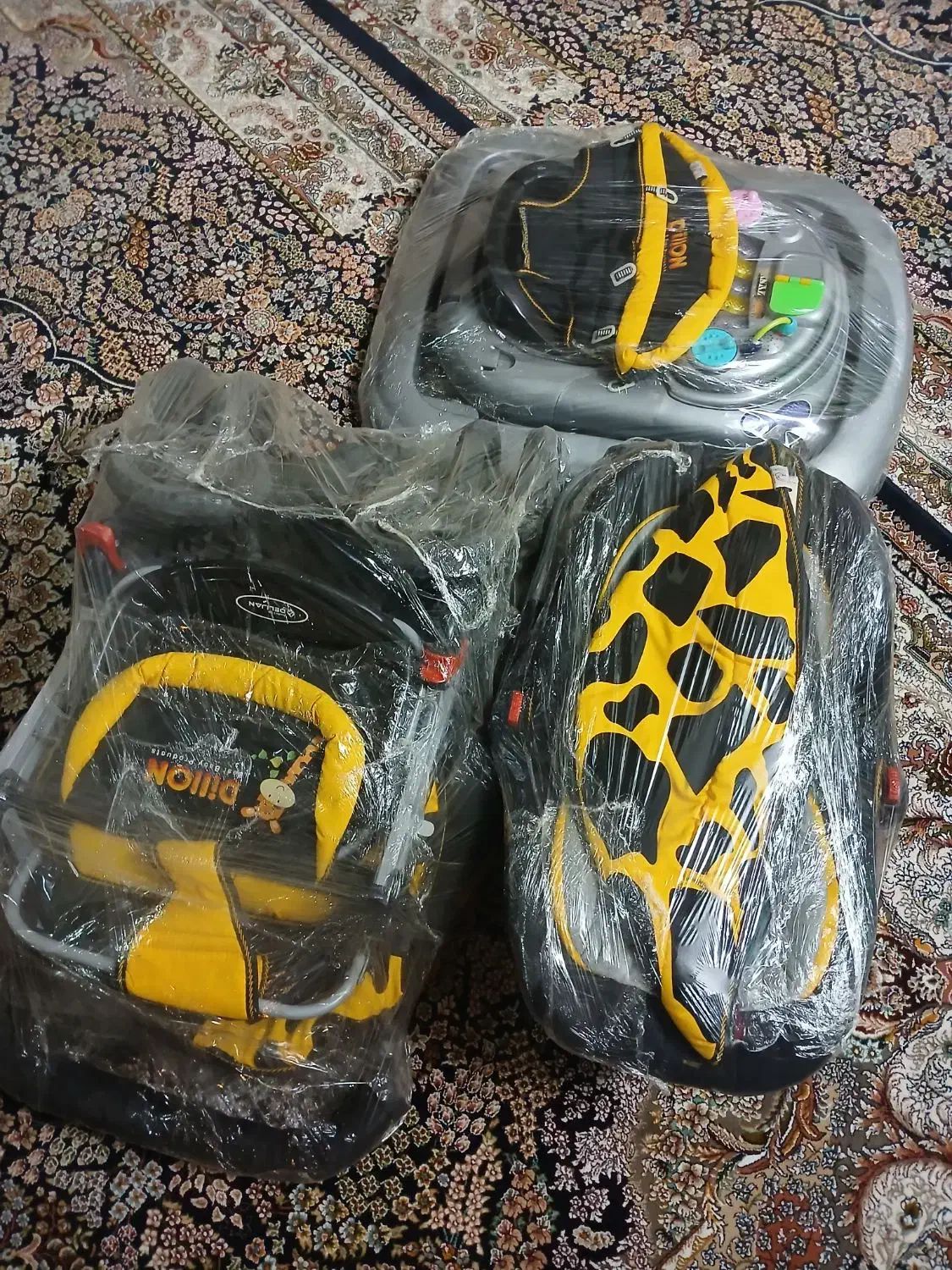 کریر ،روروئک،کلاسکه|کالسکه و لوازم جانبی|ری, دولت‌آباد|دیوار