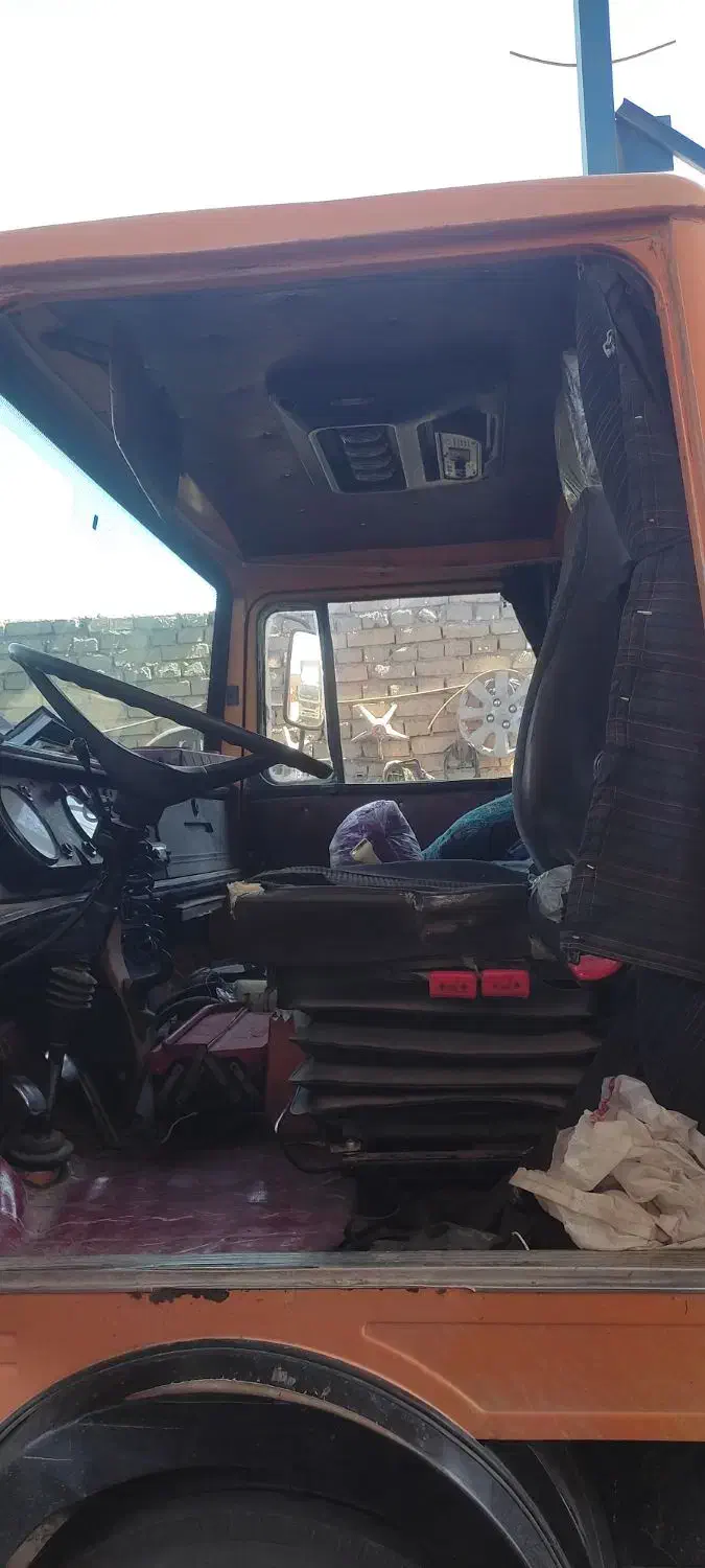 جرثقیل خاور|خودرو سنگین|اشکذر, |دیوار