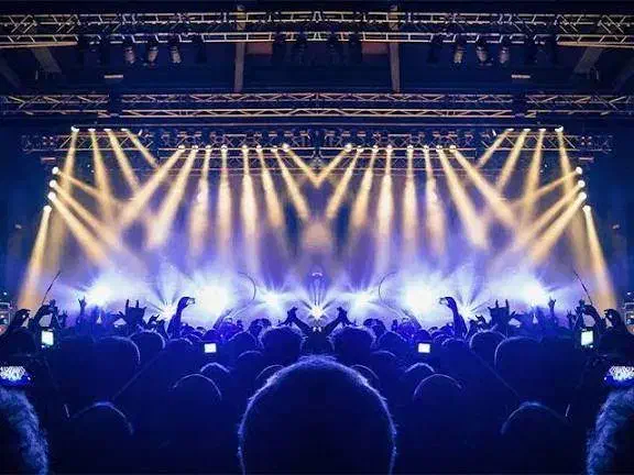 کنسرت سهراب پاکزاد|بلیت کنسرت|شیراز, عفیف‌آباد|دیوار