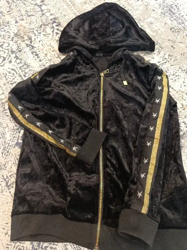 سویشرت|کفش و لباس بچه|مشهد, تربیت (صدف)|دیوار