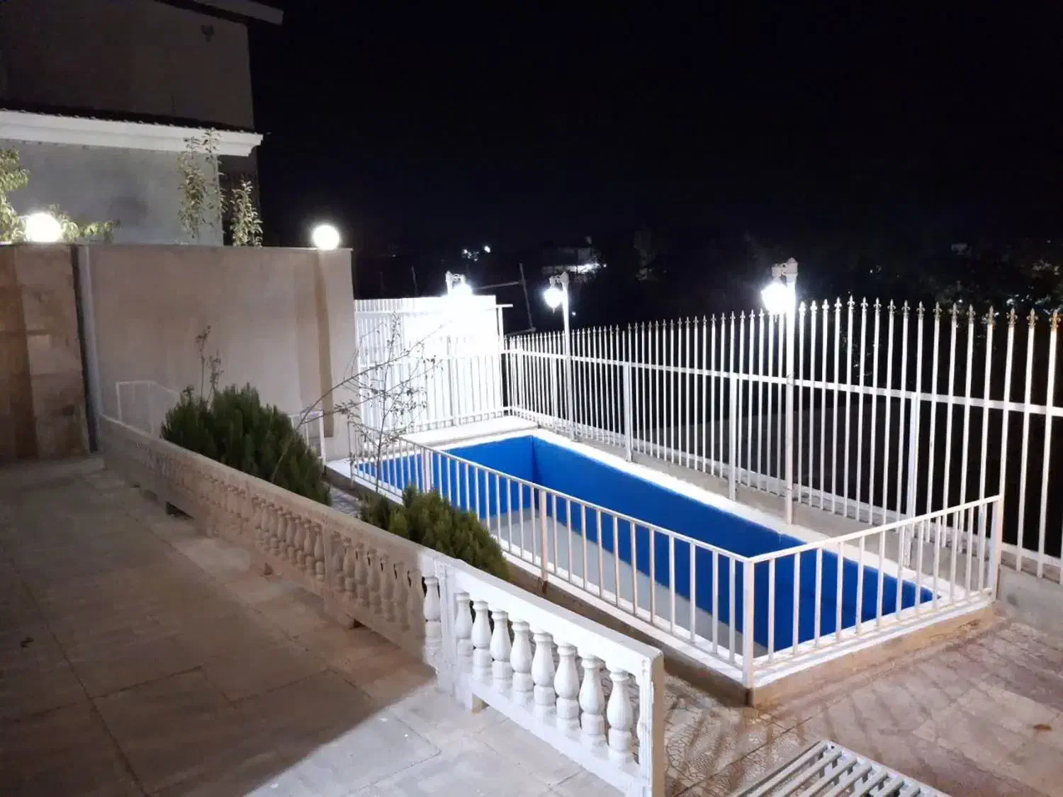 اجاره روزانه خونه باغ ویلایی دربست|اجارهٔ کوتاهمدت ویلا و باغ|دماوند, دماوند|دیوار