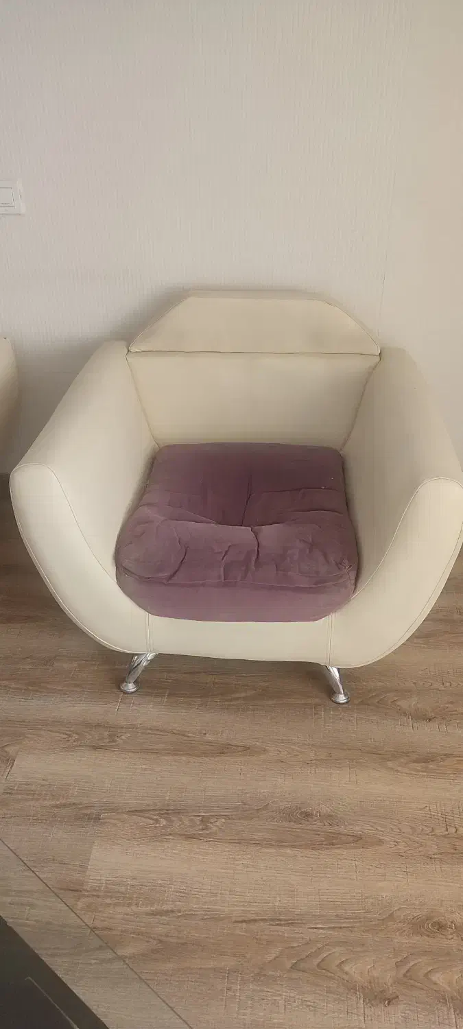 مبل راحتی|مبلمان خانگی و میز عسلی|کرج, باغستان|دیوار