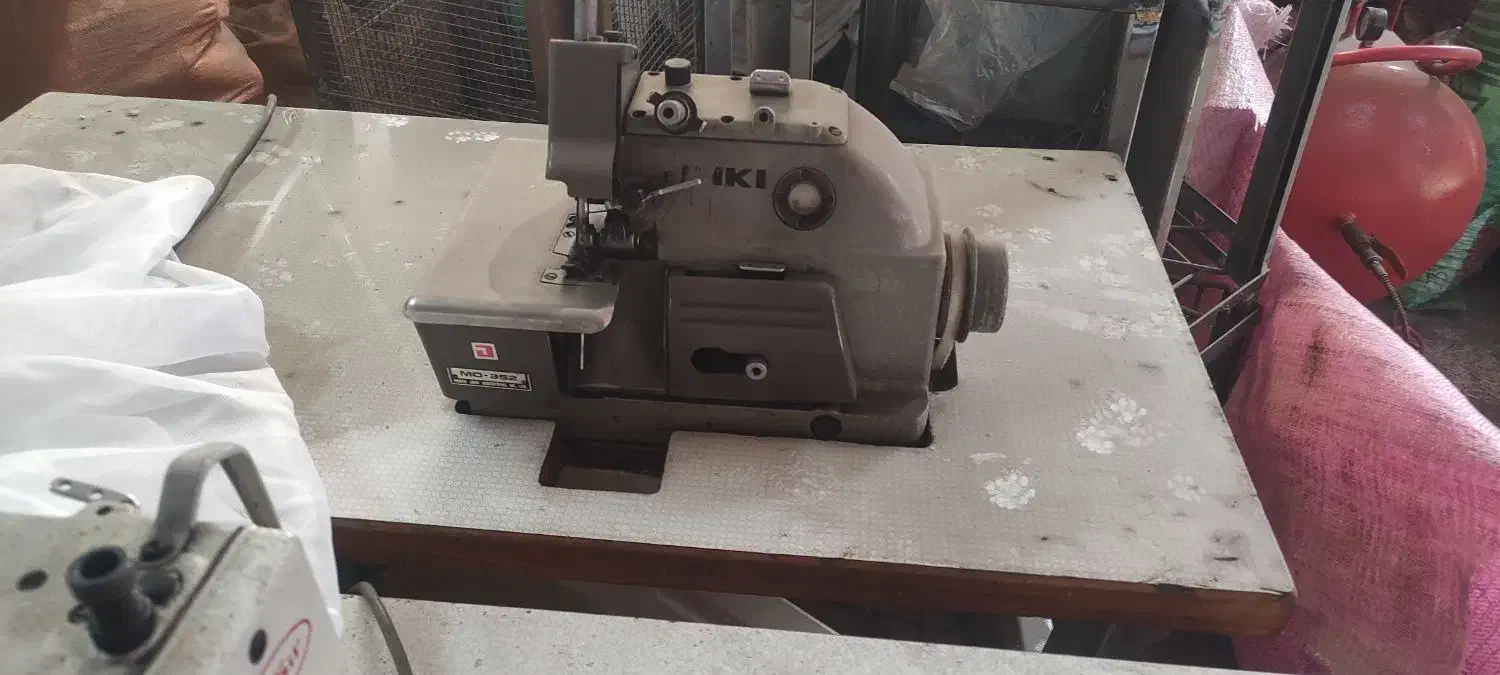 چرخ خیاطی صنعتی وزیگزاگ صنعتی|چرخ خیاطی و ریسندگی|خوی, |دیوار