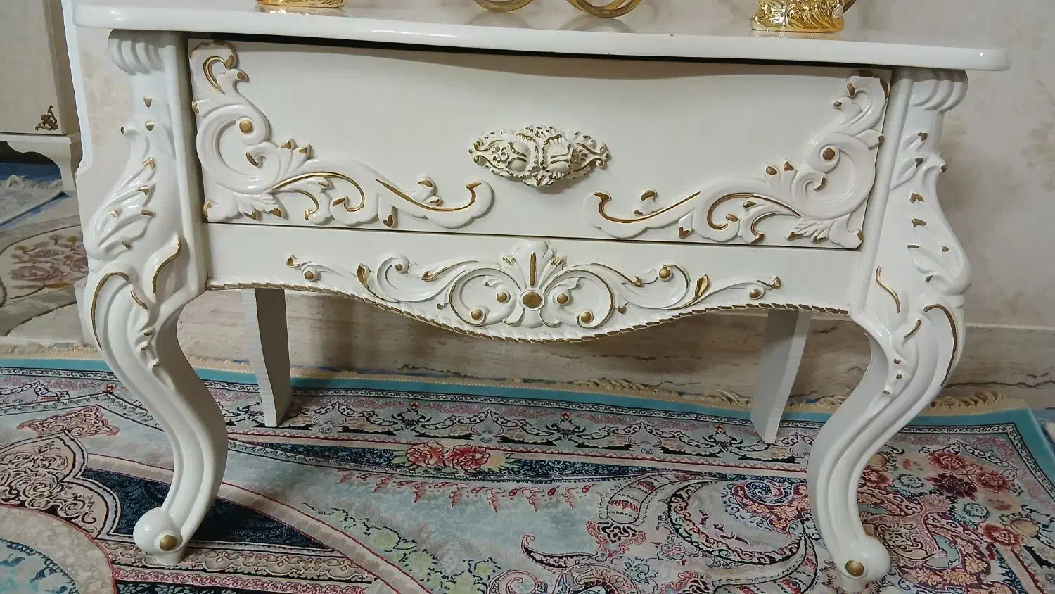 کنسول چوبی سفید|بوفه، ویترین، کنسول|قرچک, مهدیه|دیوار