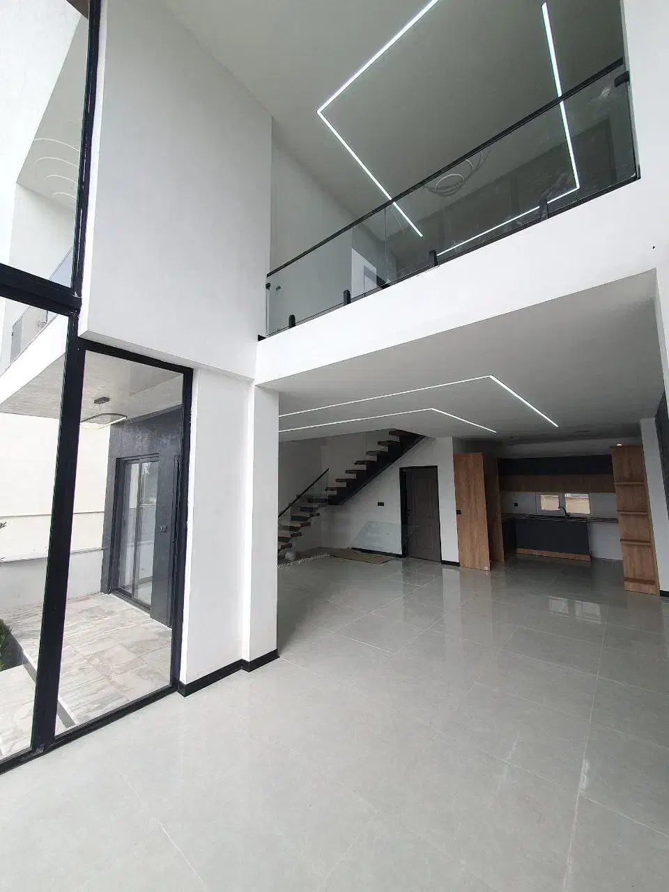 دوبلکس شهرکی/ویو جن گل/آم ل|فروش خانه و ویلا|تهران, استخر|دیوار