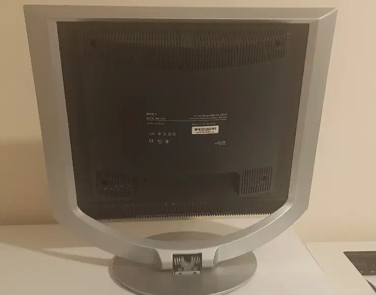 مانیتور سونی|رایانه رومیزی|قدس, شهر‌قدس|دیوار