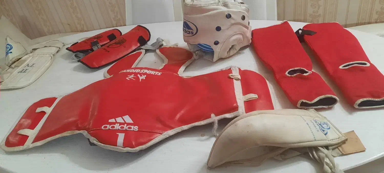 لوارم مبارزه تکواندو وشوو هوگو کلاه ساق بند|تجهیزات ورزشی|مشهد, شهید آوینی|دیوار