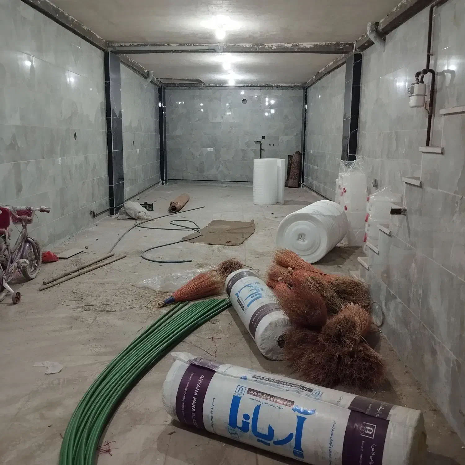 زیر زمین|اجارهٔ مغازه و غرفه|باسمنج, |دیوار