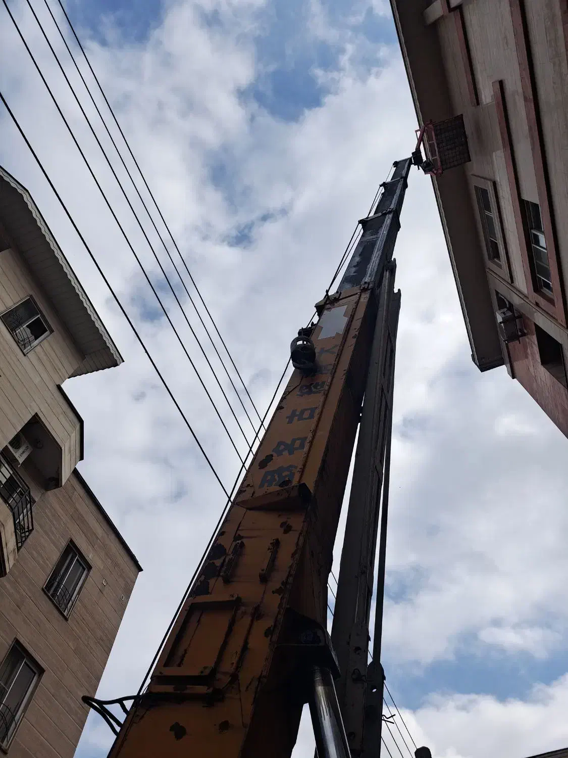 خدمات جرثقیل شبانه روزی|خدمات حمل و نقل|رشت, کوی غلام نیا|دیوار