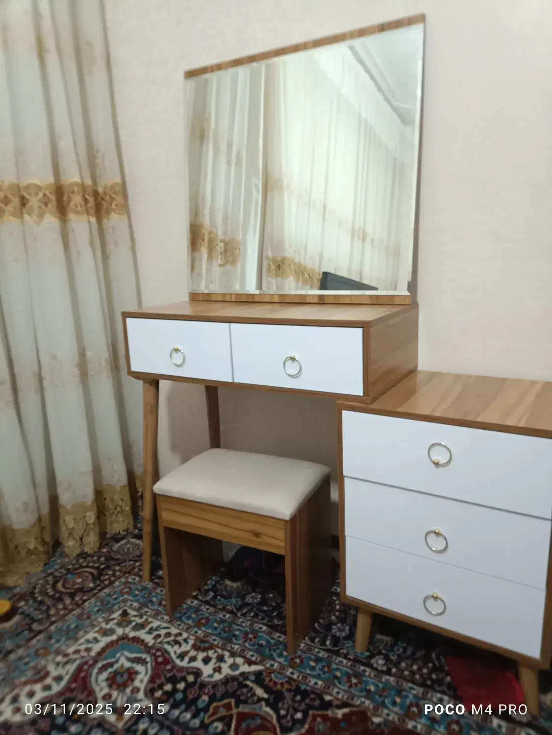 میز آرایشی در حد نو|آرایشگاه و سالنهای زیبایی|مرودشت, ژیان|دیوار