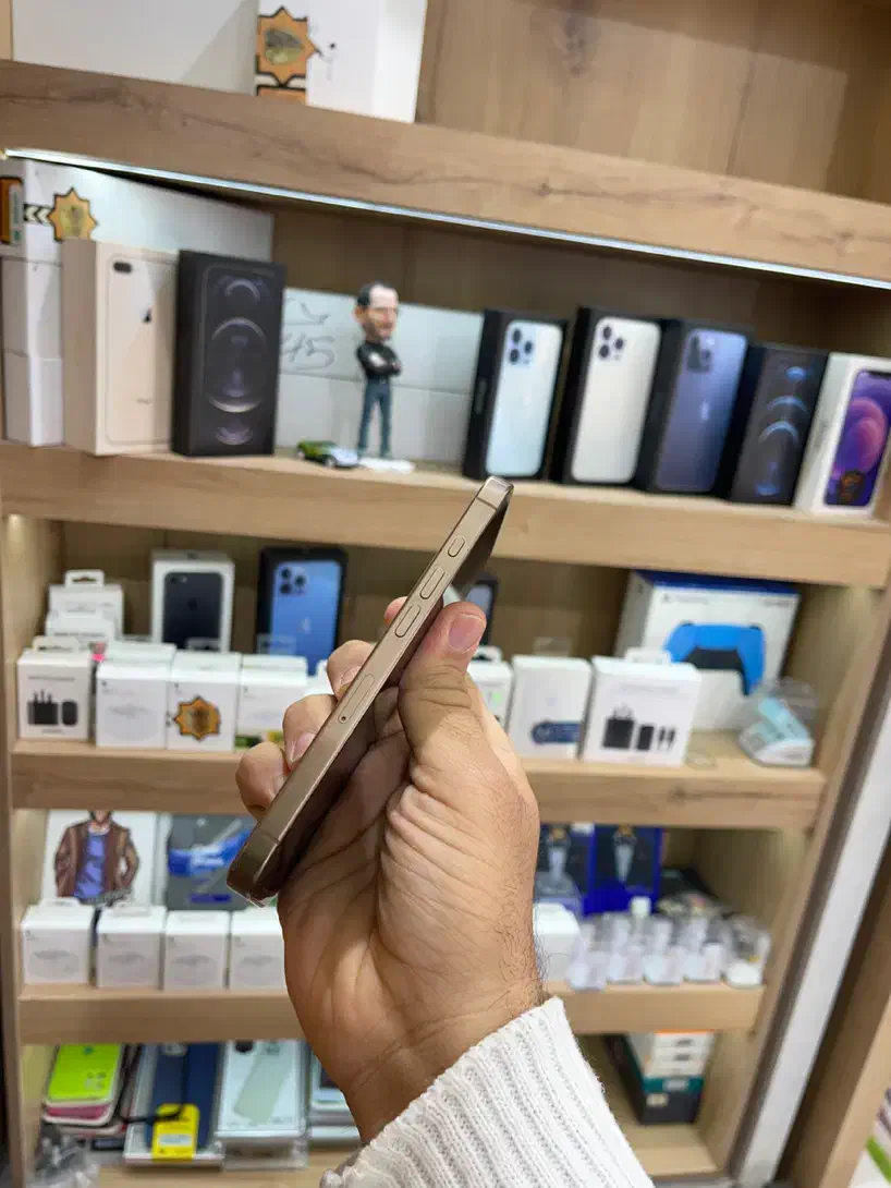 ایفون ۱۶ پرو ۵۱۲ گیگ با ریجستری|موبایل|بوشهر, |دیوار