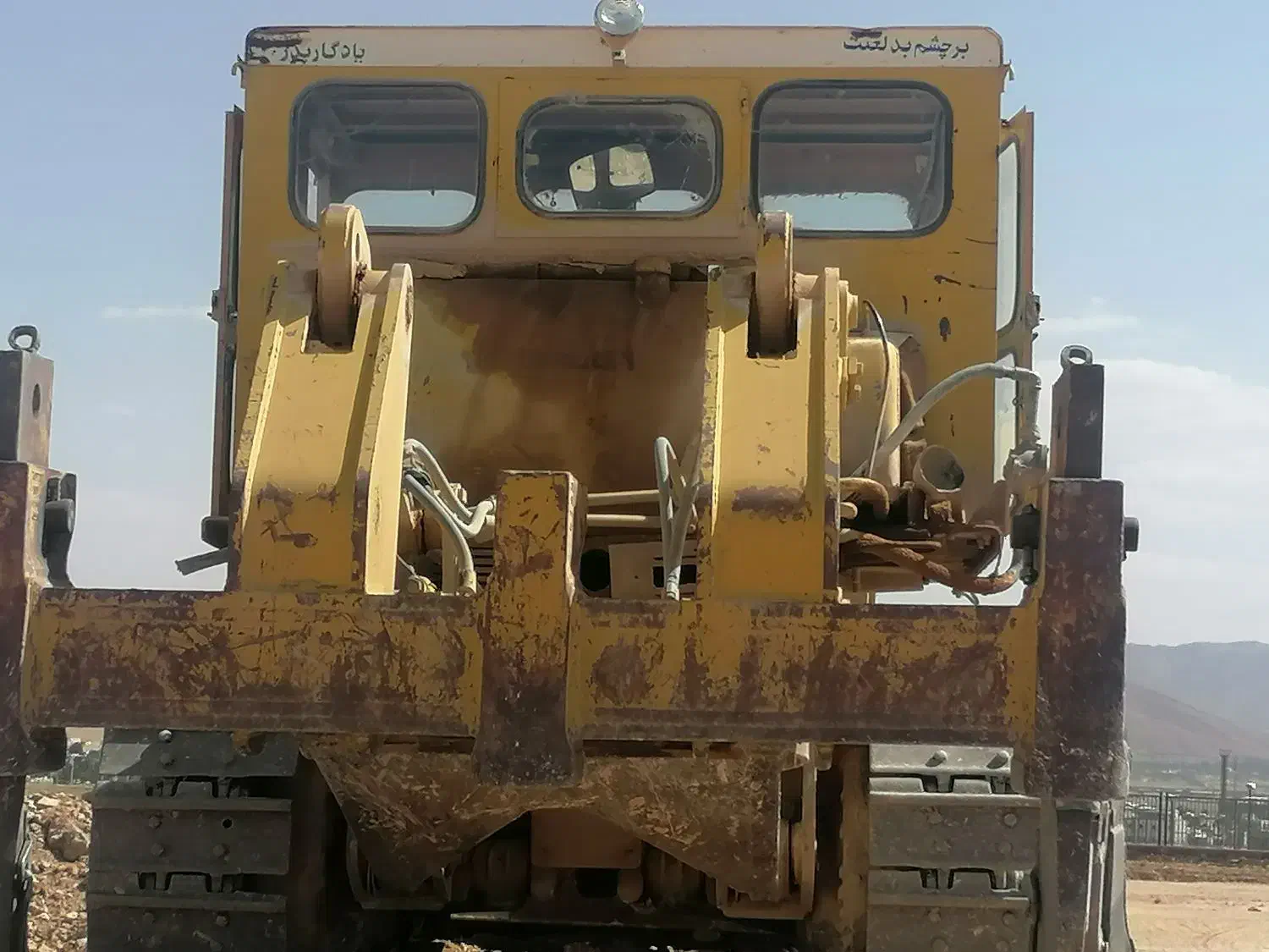 d8hk|خودرو سنگین|لنجان, |دیوار