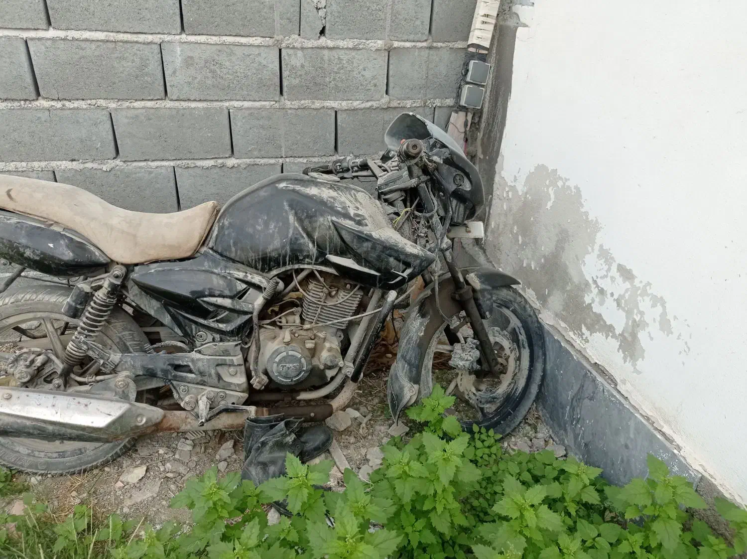 آپاچی 180|موتورسیکلت|جاسک, |دیوار