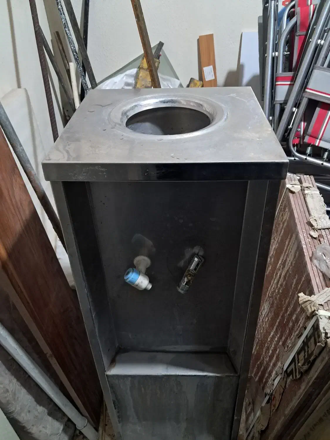 ابسردکن استیل دست دوم|آب‌سردکن و تصفیه آب|تبریز, |دیوار