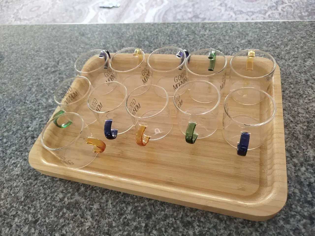 پیاله در حد نو فقط یک یا دو بار استفاده شده|ظروف سرو و پذیرایی|جوانرود, |دیوار