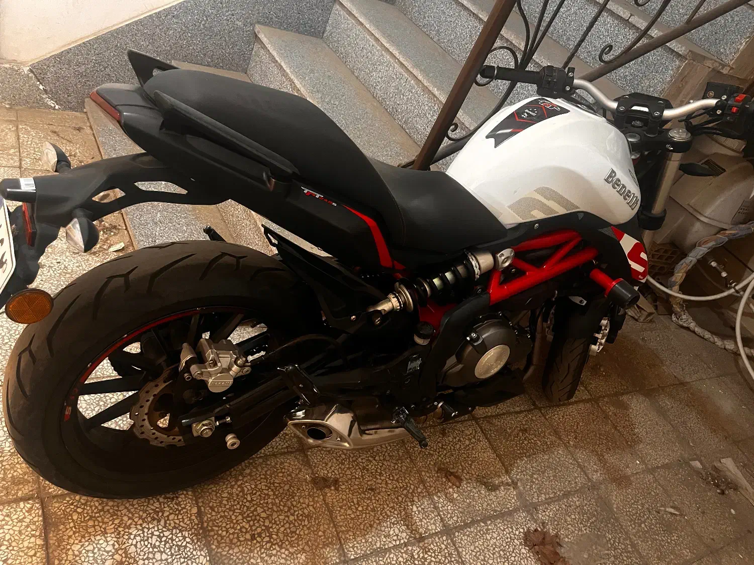 بنلی جفت ۳۱۰ یا۳۰۰|موتورسیکلت|مشهد, یاس|دیوار