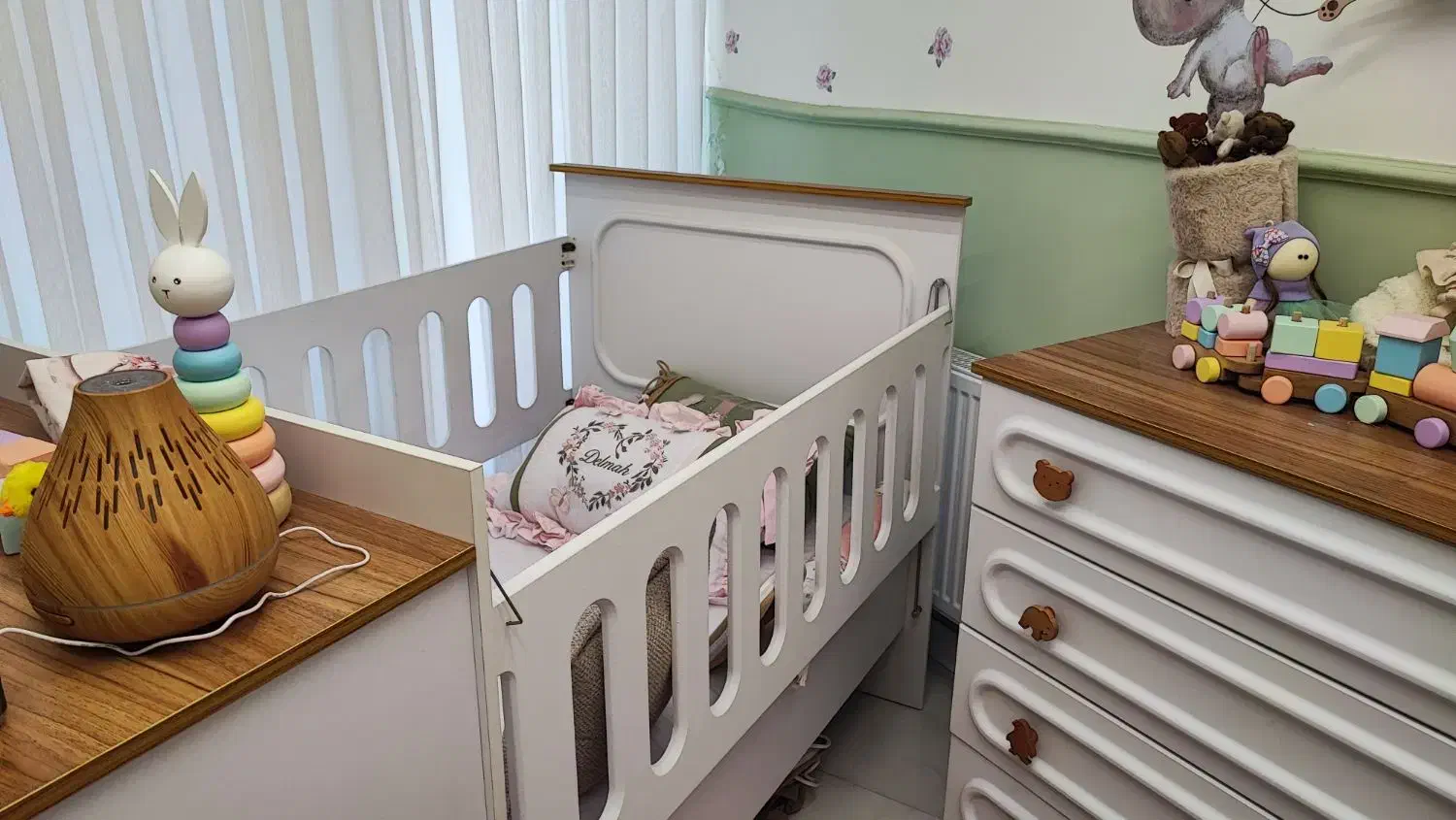 سرویس خواب کودک و نوجوان|تخت و سرویس خواب|لاهیجان, قیام|دیوار