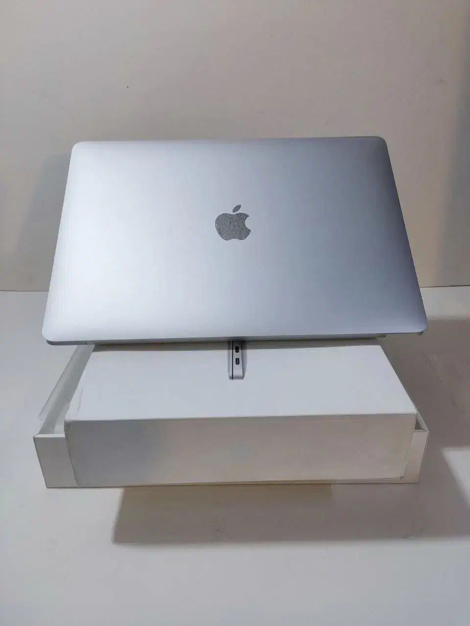 macbook air m1 MGN93 مکبوک ایر M1 در حد آکبند|رایانه همراه|تهران, میدان ولیعصر|دیوار