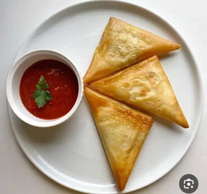 سفارش سمبوسه پذیرفته میشود|خوردنی و آشامیدنی|جاسک, |دیوار