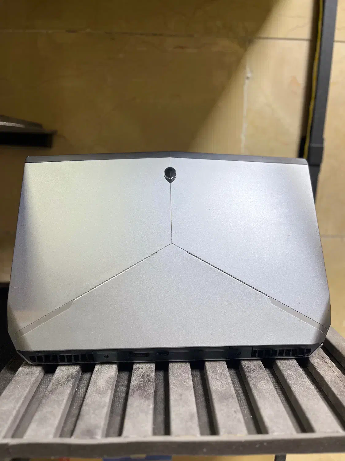 لپ تاپ گیمینگ دل الین وایر کمیاب با۸گیگ گرافیک i7|رایانه همراه|تهران, کیانشهر|دیوار