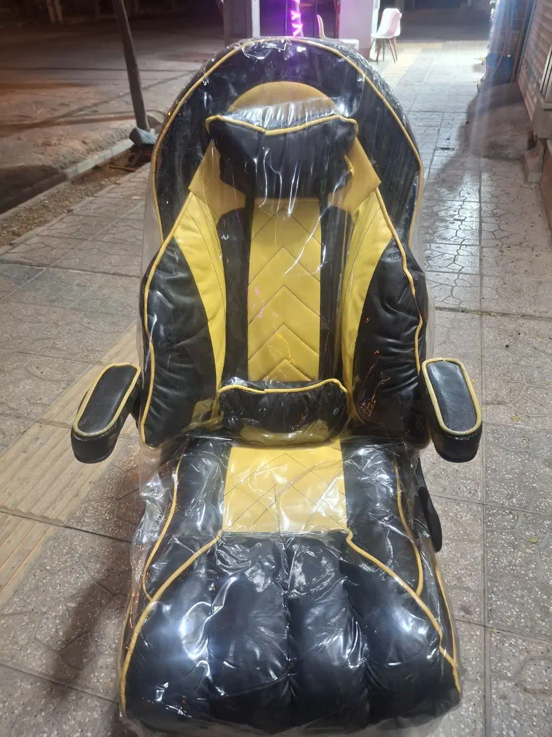 صندلی گیمینگ|میز تحریر و کامپیوتر|سمنان, |دیوار