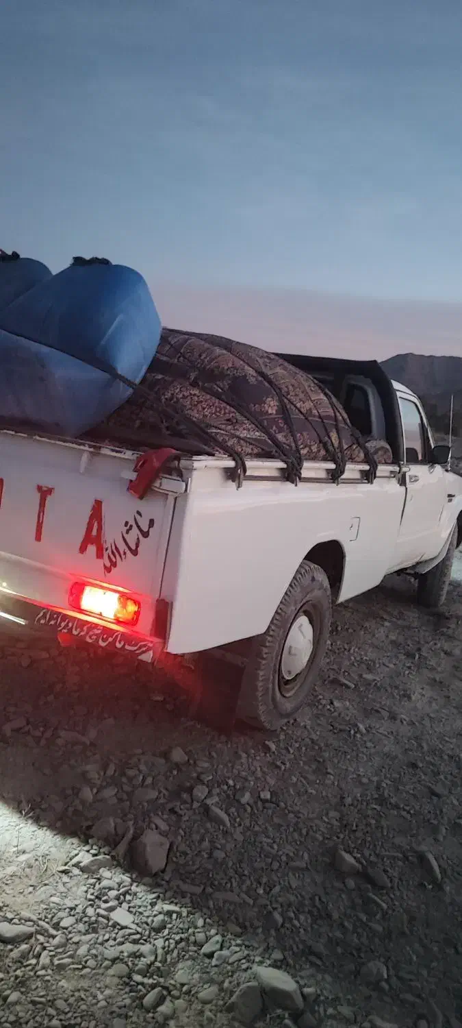 تویوتا دوهزارمدل ۸۳سوخت فعال|خودرو سواری و وانت|ایرانشهر, |دیوار