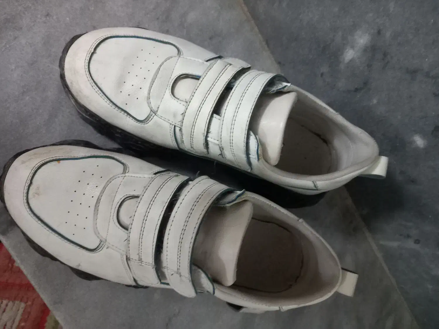 کتونی تمییز سالم|کیف، کفش، کمربند|اراک, |دیوار