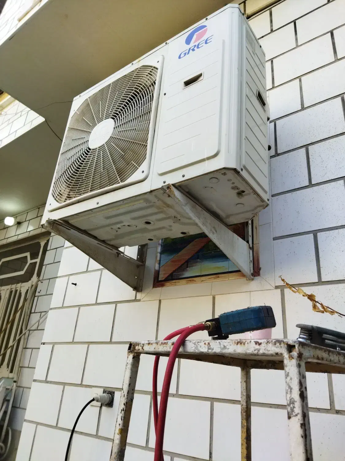 تعمیرات نصب و سرویس کولر اسپلیت و پنجره ای|خدمات پیشه و مهارت|بوشهر, |دیوار