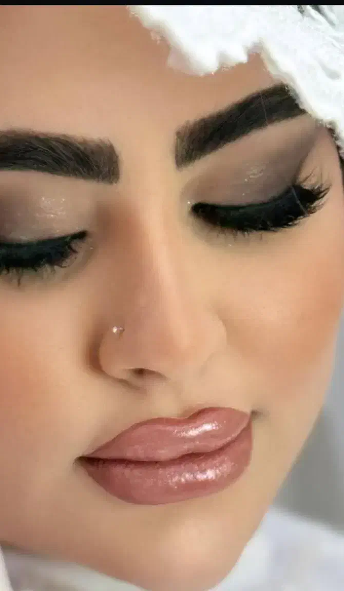 تخفیف ۵۰ درصدی میکاپ|خدمات آرایشگری و زیبایی|مرند, |دیوار