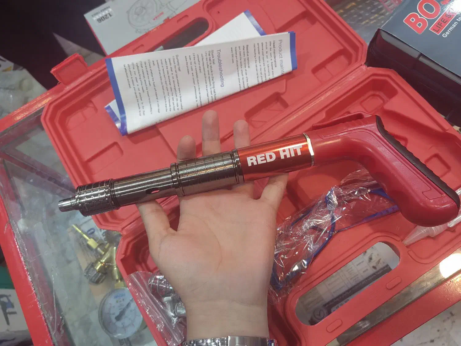 میخکوب تفنگی باس و رد هیت (boss ، RED HIT|ابزارآلات|اهواز, ۳۰ متری|دیوار