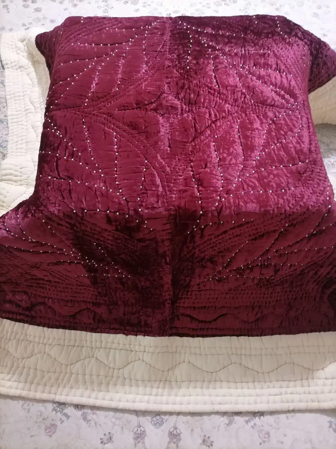 لحاف کرسی|رختخواب، بالش، پتو|شهریار, شهریار|دیوار