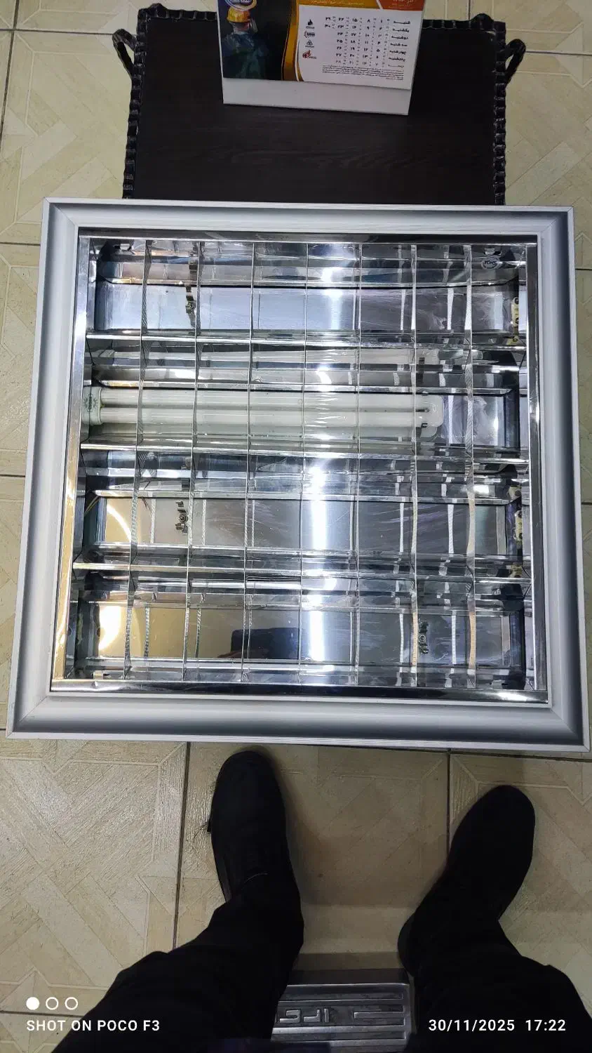 دوازده عدد پنل سقفی شیک|لوستر و چراغ آویز|شیراز, شهرک گلستان|دیوار