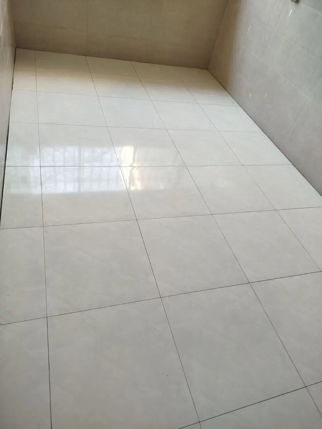 کاشی.وسرامیک‌کاری|خدمات پیشه و مهارت|بروجرد, |دیوار