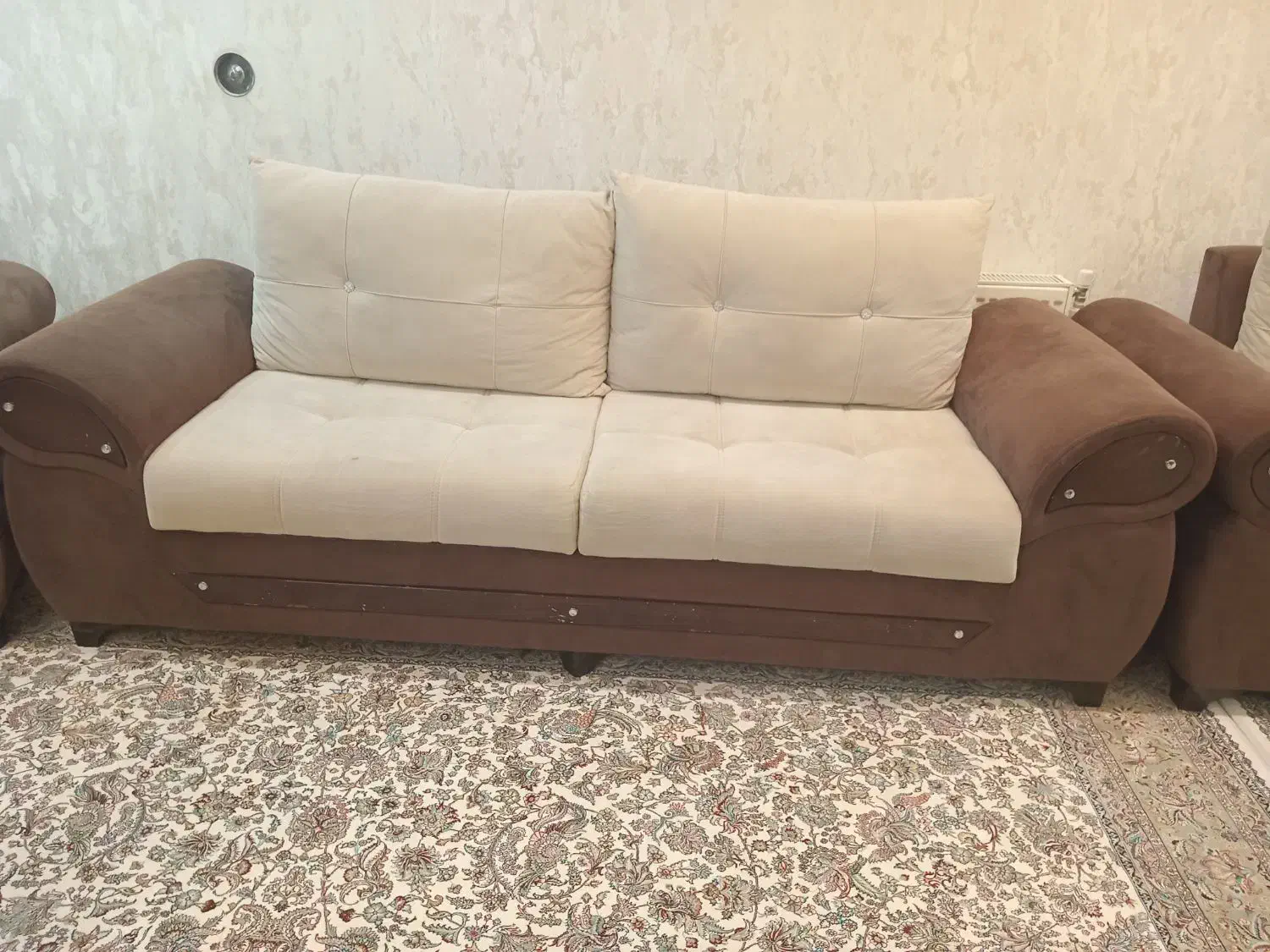 مبل وجلومبل|مبلمان خانگی و میز عسلی|نقده, |دیوار