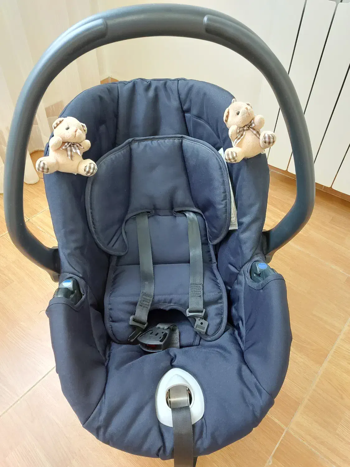 کریر نوزاد|کالسکه و لوازم جانبی|رشت, لاکانی|دیوار