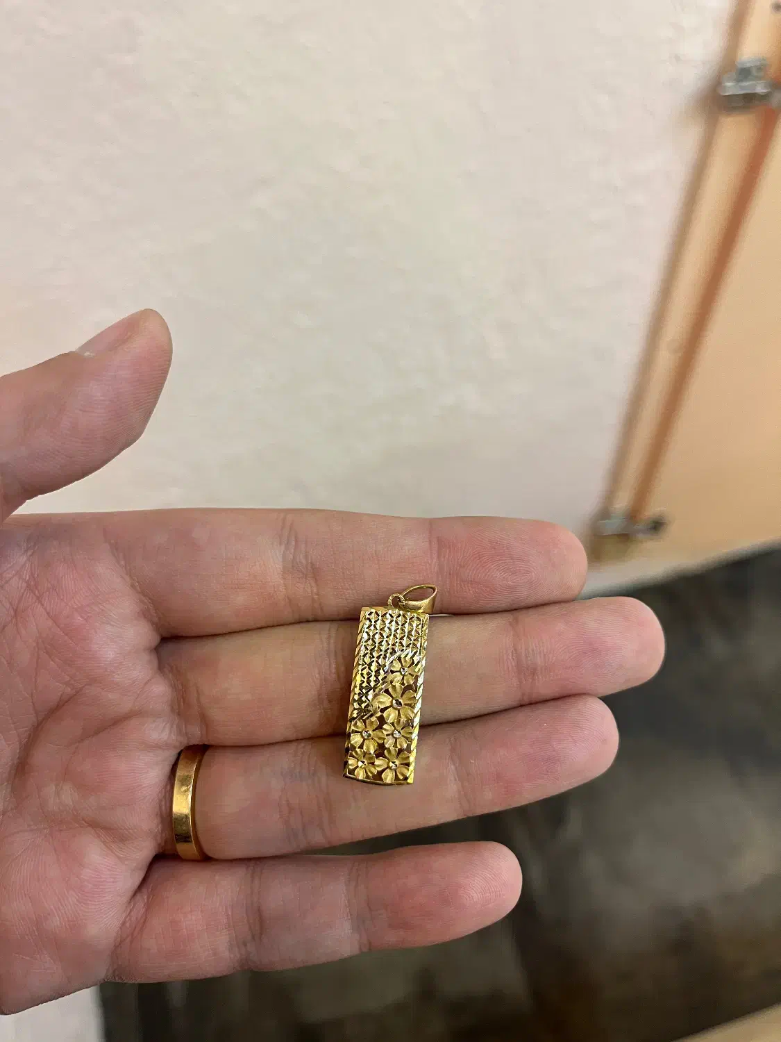 طلای خانگی بدون اجرت ساخت فقط امروز شنبه|جواهرات|اصفهان, فیض|دیوار