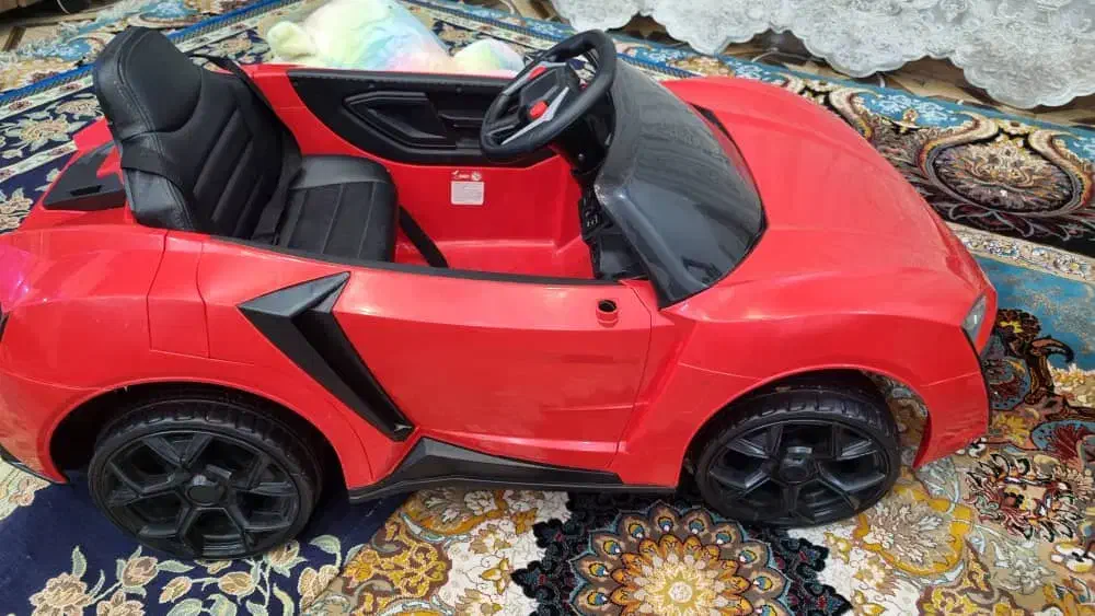 ماشین شارژی|اسباب‌بازی بچه|باوی, |دیوار