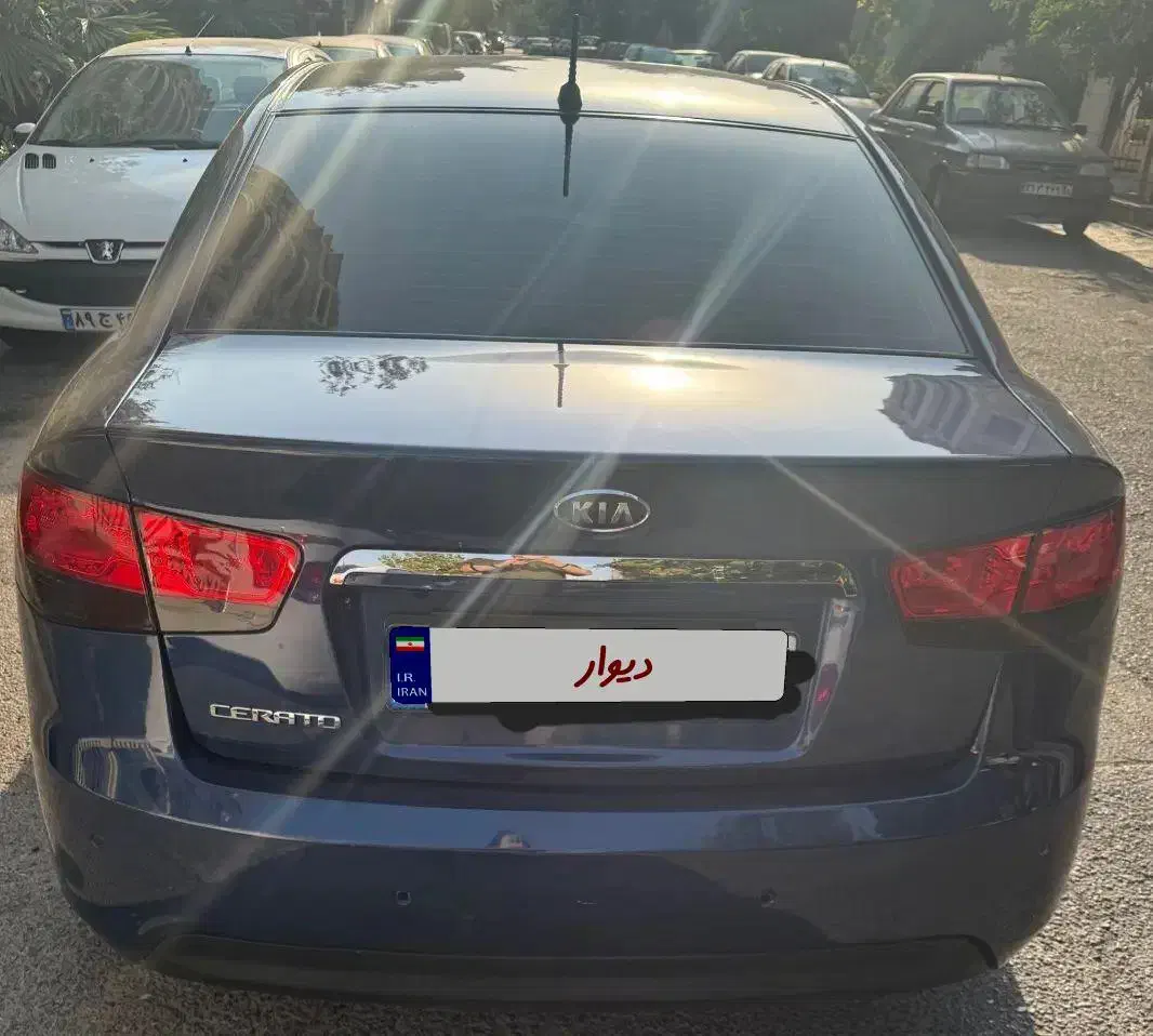 سراتو ۲۰۰۰ اپشنال (۹۷)کارکرد ۲۷۰۰۰|خودرو سواری و وانت|تهران, قزل قلعه|دیوار