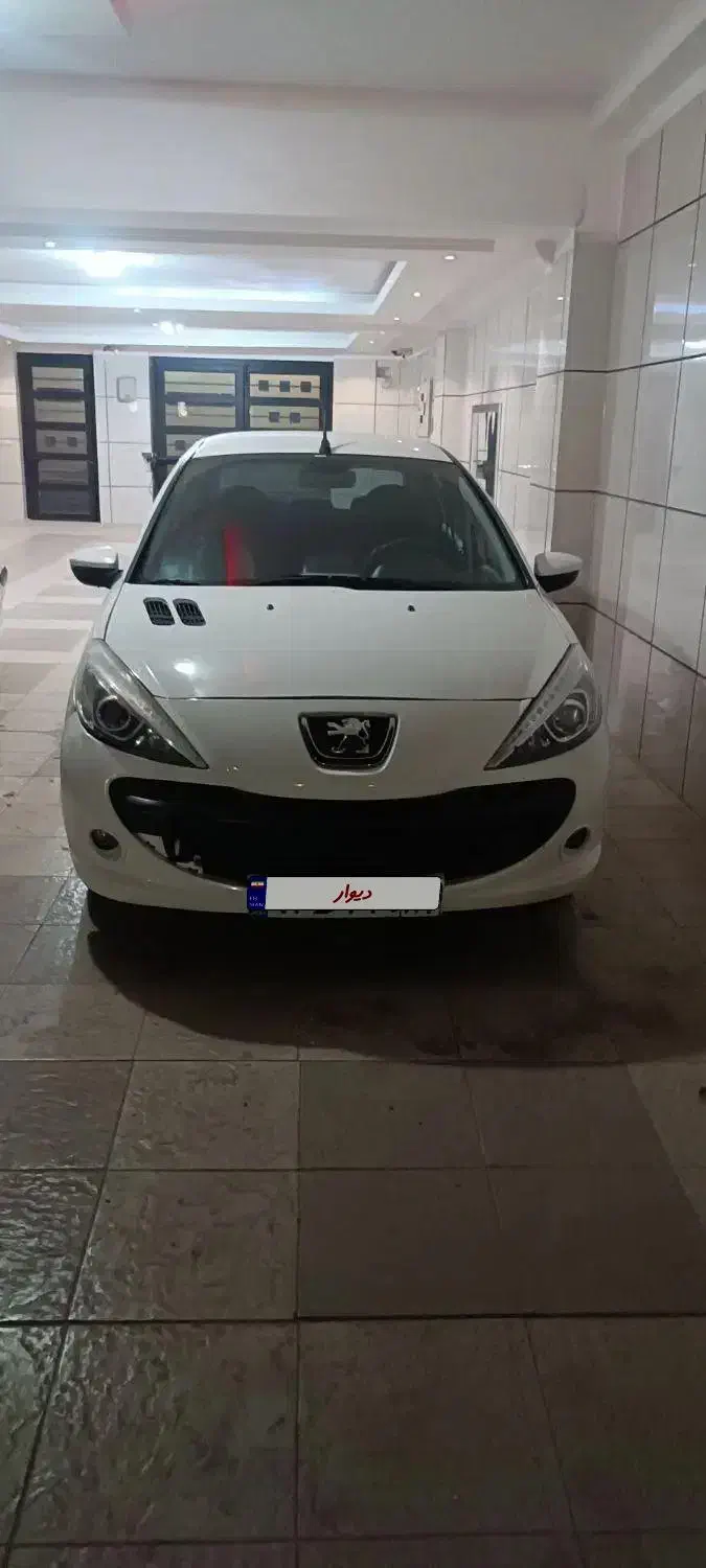 ۲۰۷سقف پانا مدل۱۴۰۳|خودرو سواری و وانت|محمدیه-قزوین, |دیوار