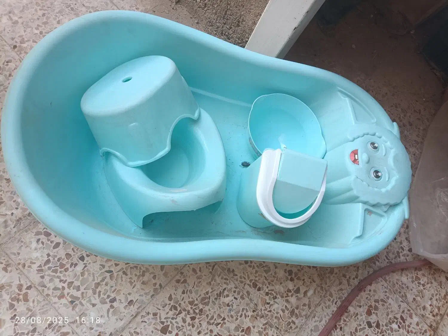 سرویس حمام کودک نو|اسباب و اثاث بچه|قم, انسجام|دیوار