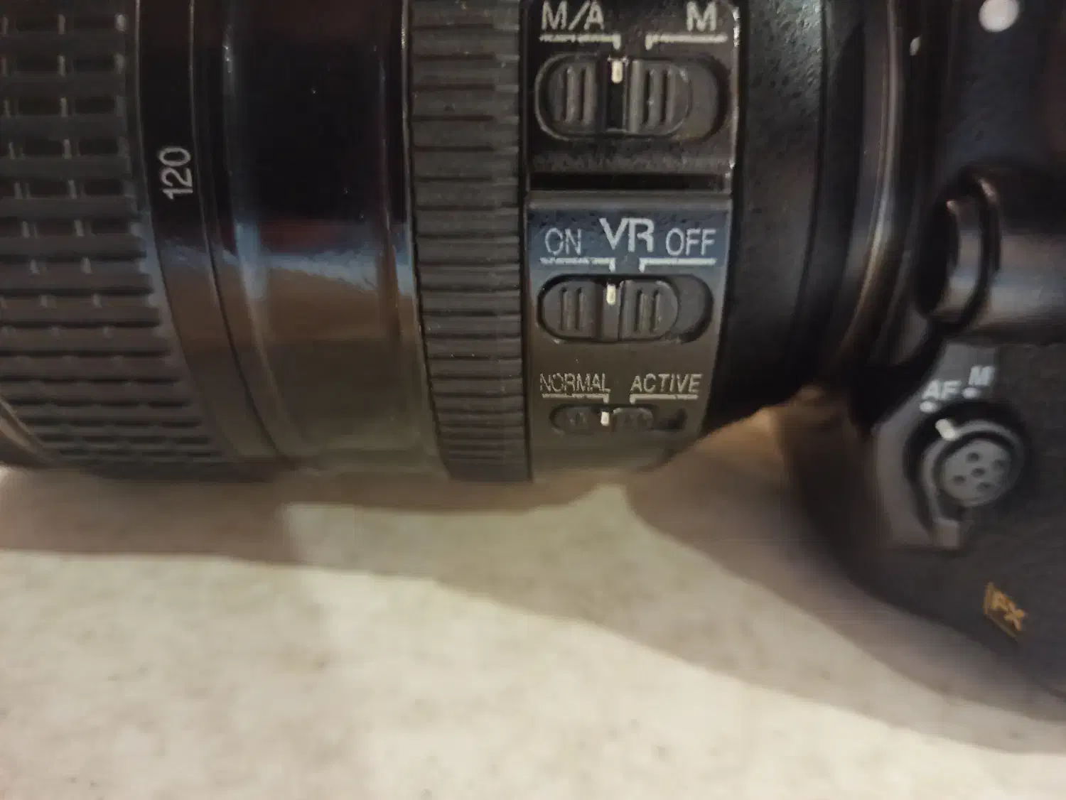 لنز دوربین 24.120 نیکون|دوربین عکاسی و فیلم‌برداری|اصفهان, کوی شهید کشوری|دیوار