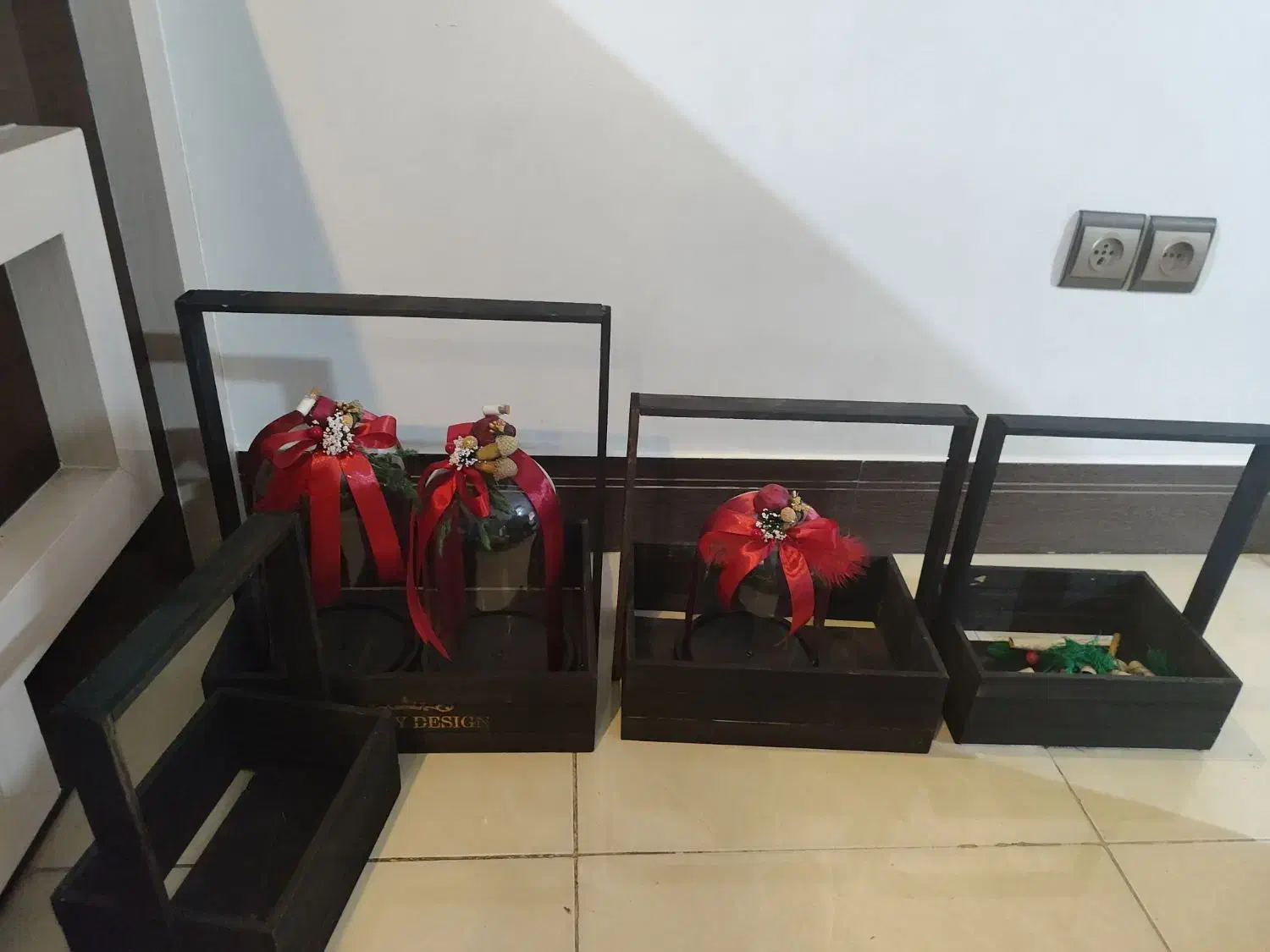 بانکه یلدایی|مجسمه، تندیس، ماکت|اصفهان, شهرک میلاد|دیوار