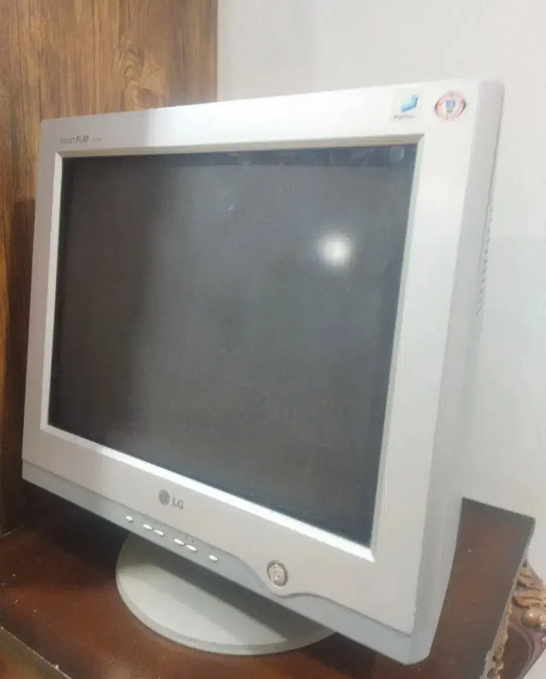 مانیتور کامپیوتر ال جی اصلی|قطعات و لوازم جانبی رایانه|کرمانشاه, |دیوار